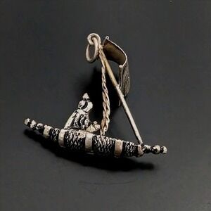 Vintage Chinese‎ Junk Boat Outrigger Canoe Charm Pendant Silver Tone Nautical